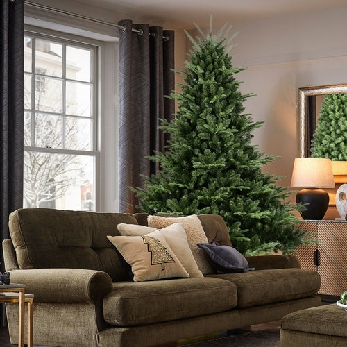 6FT Christmas Tree with 1673 Tips - unlit